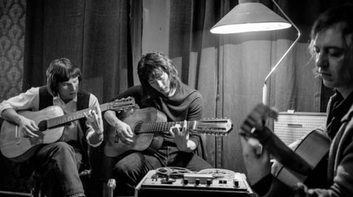 кадр из фильма Лето про Виктора Цоя кадр из фильма Лето про Виктора Цоя